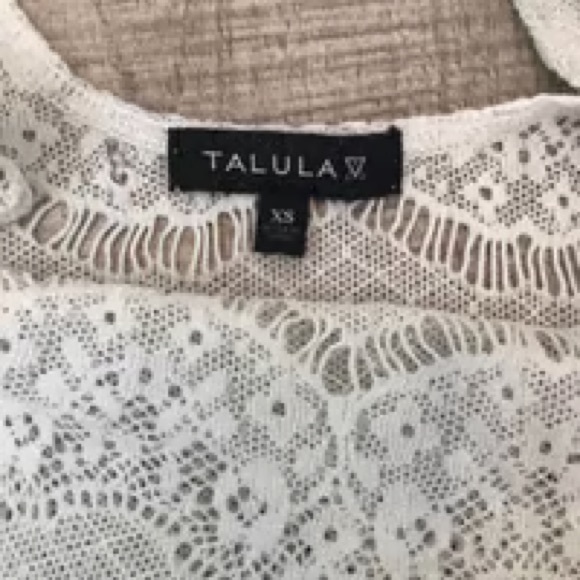 Talula Aritzia lace tank top XS - Picture 3 of 4